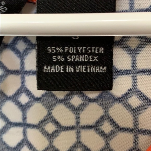 Top - Picture 2 of 3